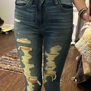 High Waisted Ripped American Eagle Skinny Jeans